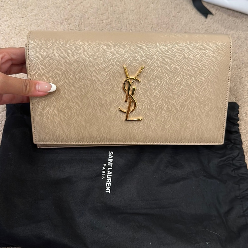 Saint Laurent Medium Leather Shoulder Bag - LIKE NEW